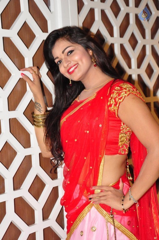 Ashwini New Gallery - 40 / 41 photos