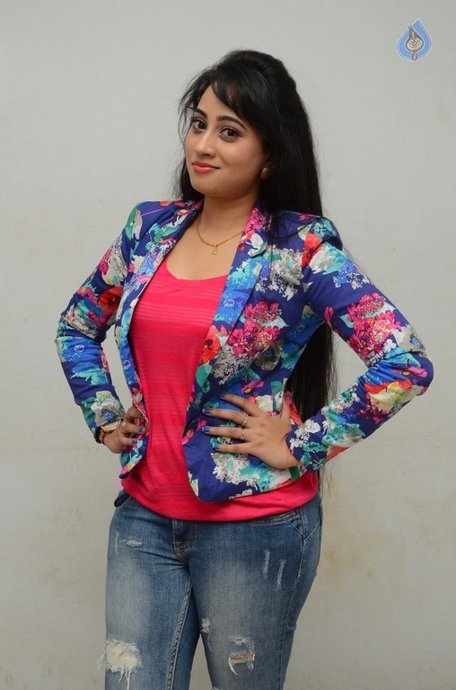 Ashwini New Images - 8 / 20 photos