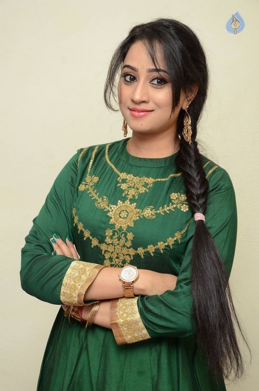 Ashwini New Pics - 5 / 35 photos