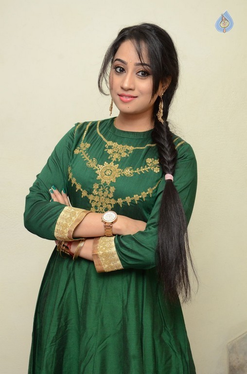 Ashwini New Pics - 21 / 35 photos