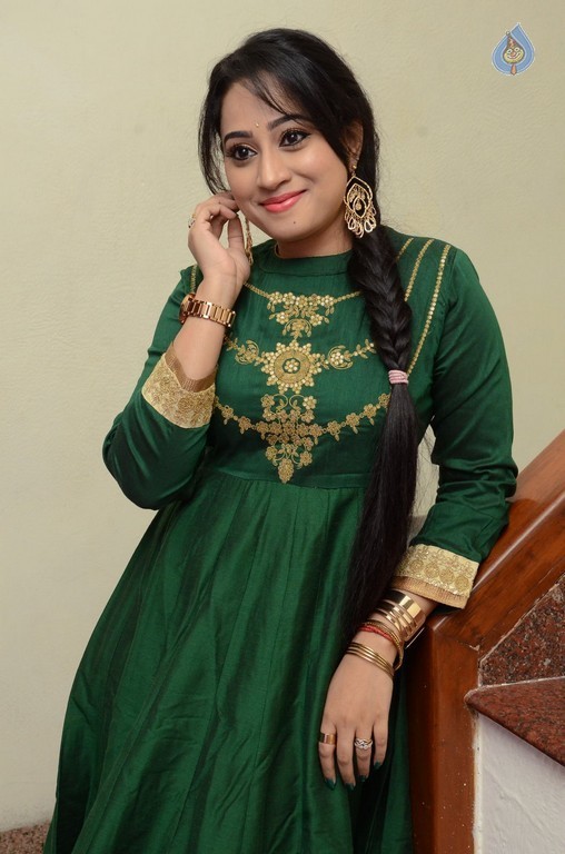 Ashwini New Pics - 29 / 35 photos