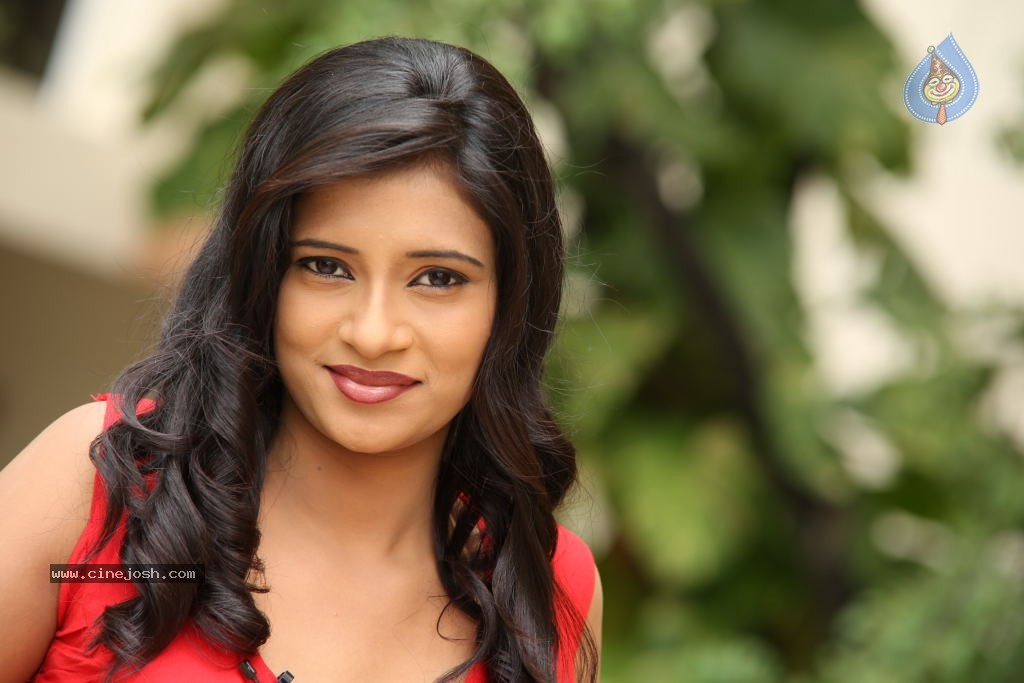 Ashwini New Stills - 40 / 63 photos