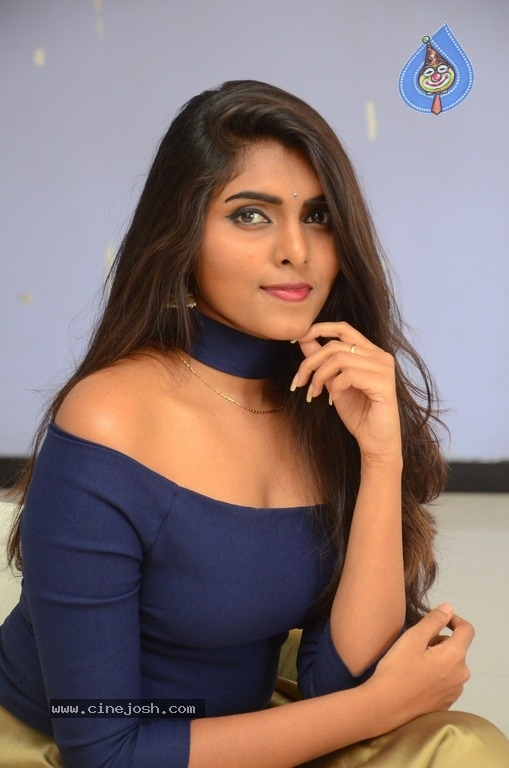 Aslesha Latest Photos - 9 / 18 photos