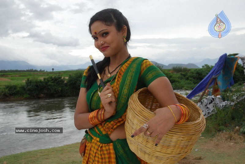 Asmitha Stills - 5 / 29 photos