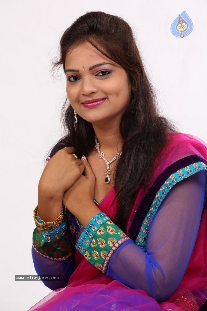 Aswini Hot Gallery - 49 / 111 photos