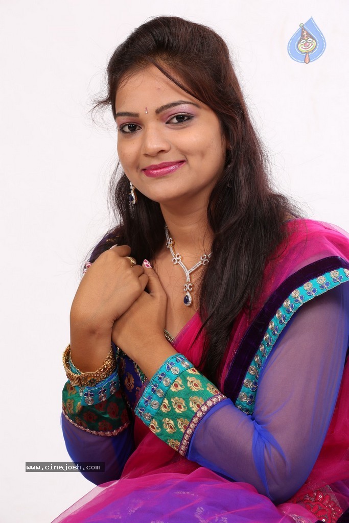 Aswini Hot Gallery - 56 / 111 photos