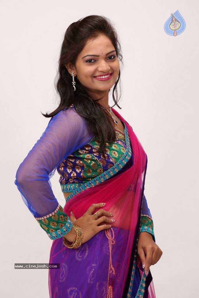 Aswini Hot Gallery - 72 / 111 photos