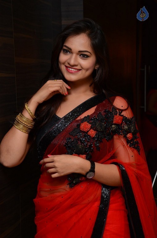 Aswini New Stills - 16 / 32 photos