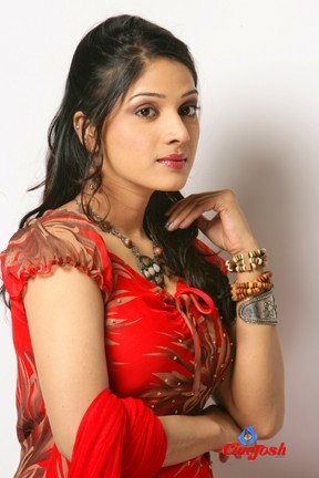 Avainthika Upcoming Actress  - 25 / 60 photos