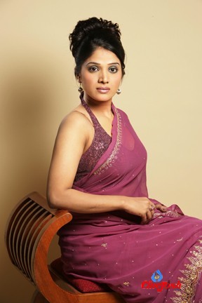 Avainthika Upcoming Actress  - 40 / 60 photos