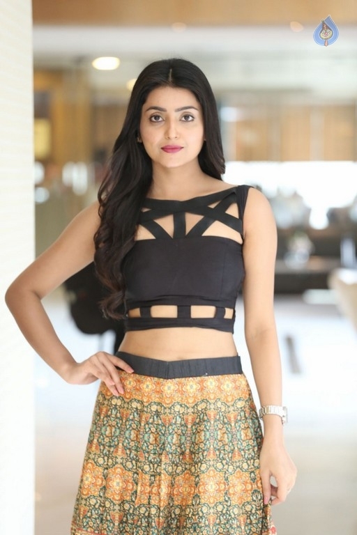 Avantika Mishra Gallery - 20 / 63 photos