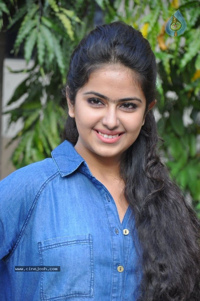 Avika Latest Stills - 34 / 89 photos