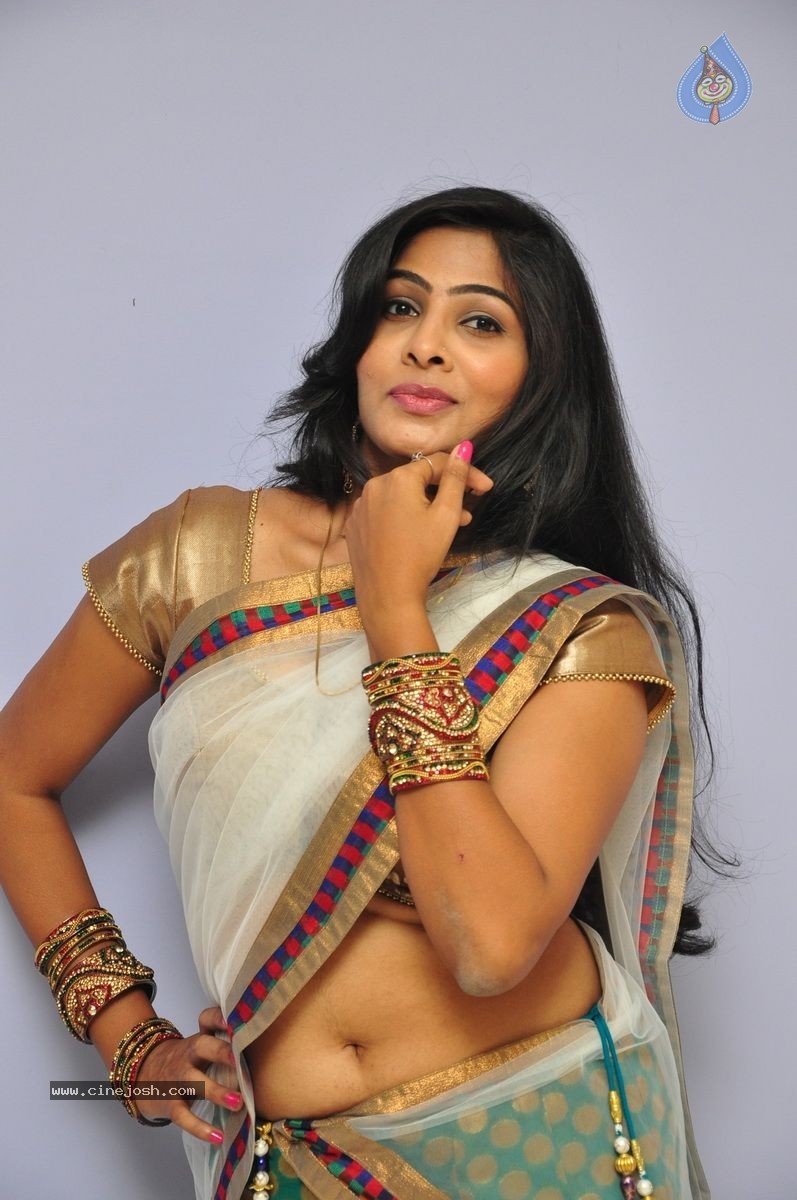 Bhanu New Photos - 8 / 109 photos