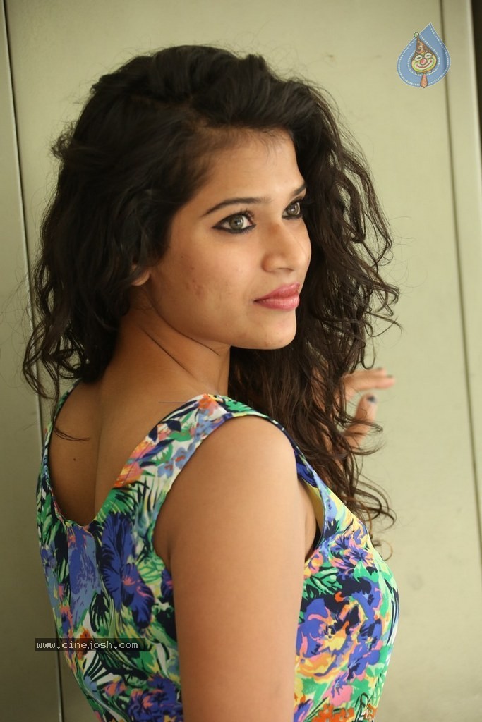 Bhargavi Latest Stills - 12 / 102 photos