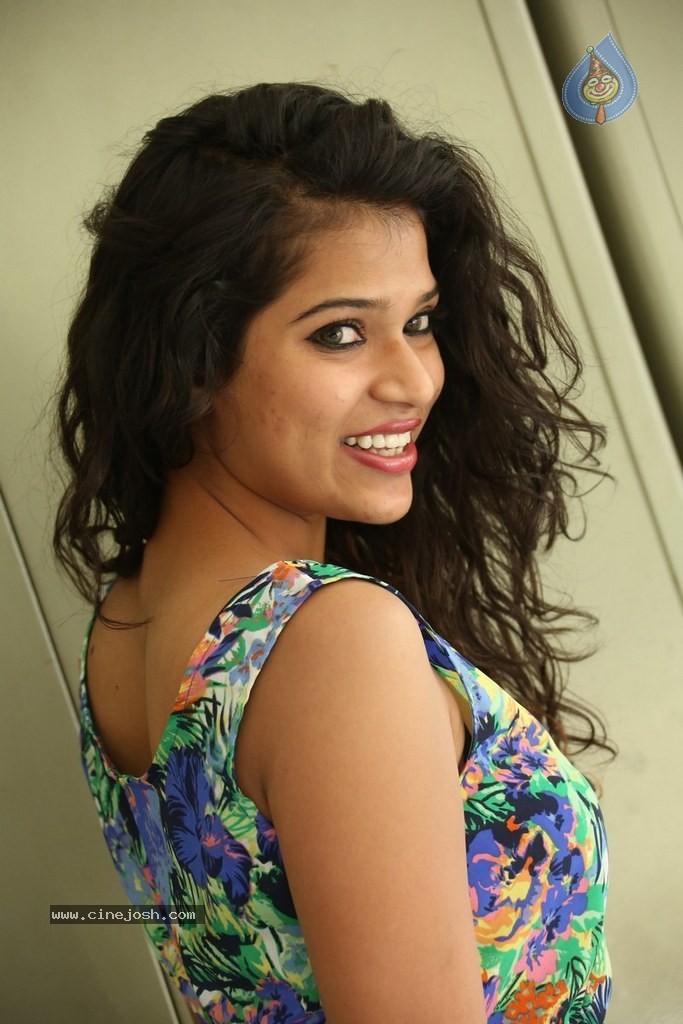 Bhargavi Latest Stills - 82 / 102 photos