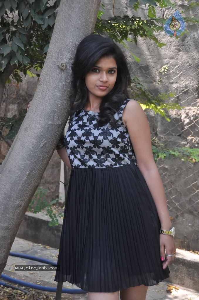 Bhargavi Latest Stills - 38 / 70 photos