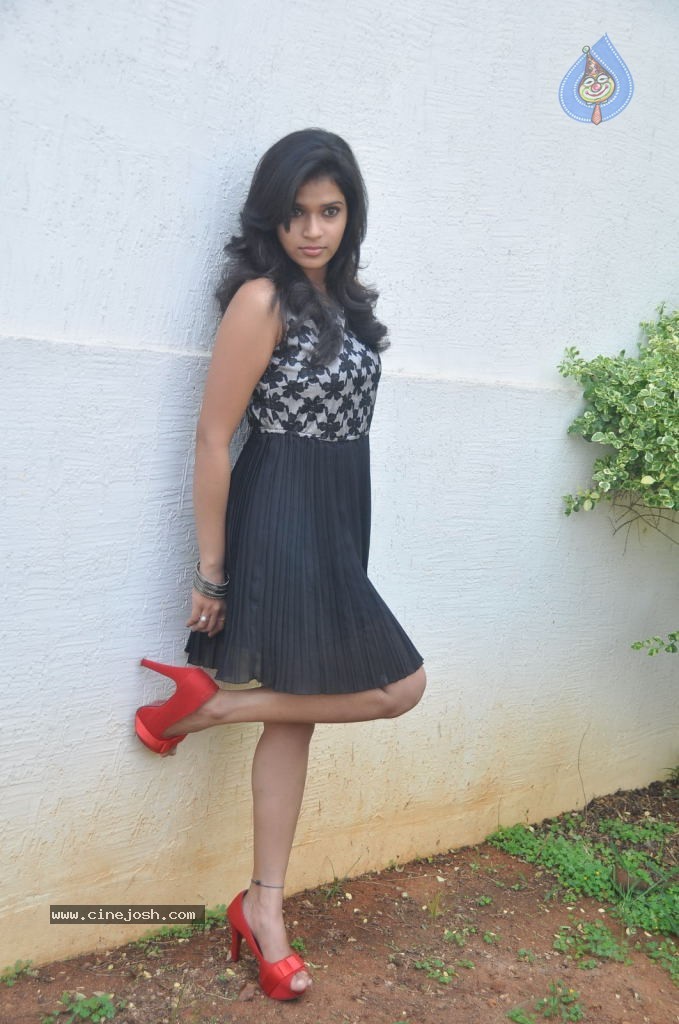 Bhargavi Latest Stills - 50 / 70 photos