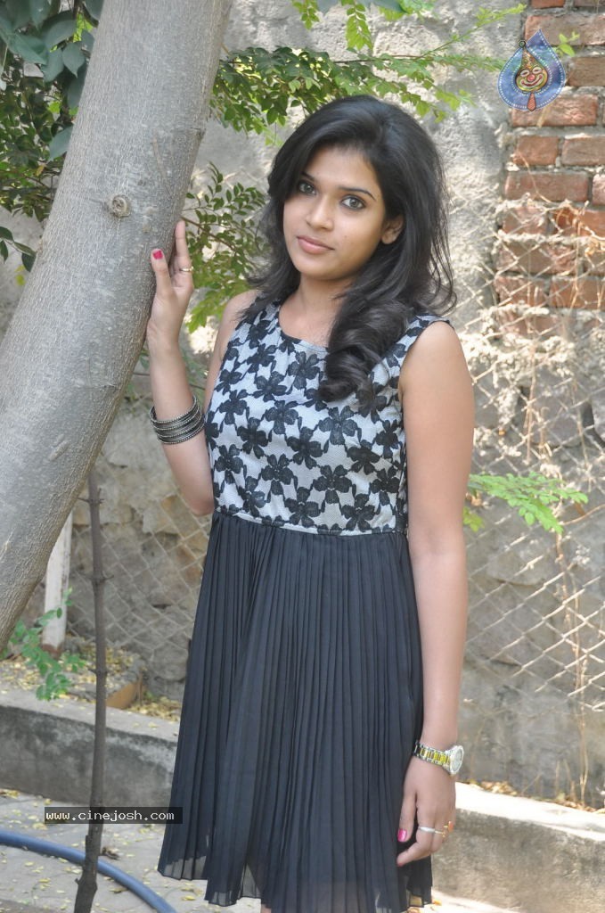 Bhargavi Latest Stills - 65 / 70 photos