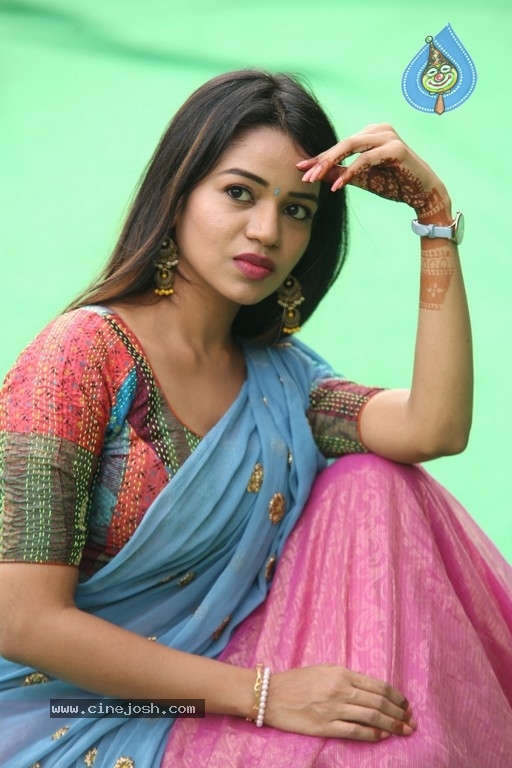 Bhavya Sri Images - 10 / 28 photos