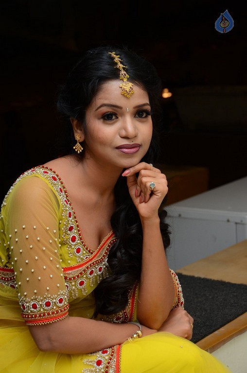 Bhavya Sri Photos - 18 / 39 photos