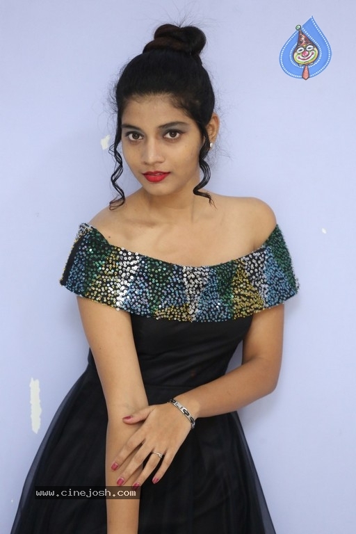 Bindu Barbie Photos - 2 / 29 photos