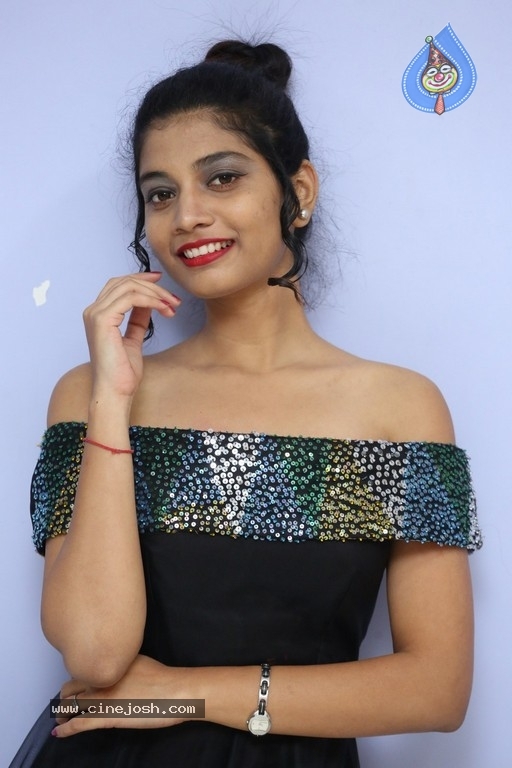 Bindu Barbie Photos - 10 / 29 photos