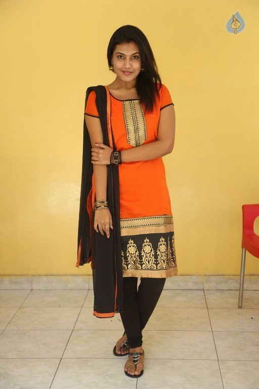 Chandana Latest Gallery - 16 / 21 photos