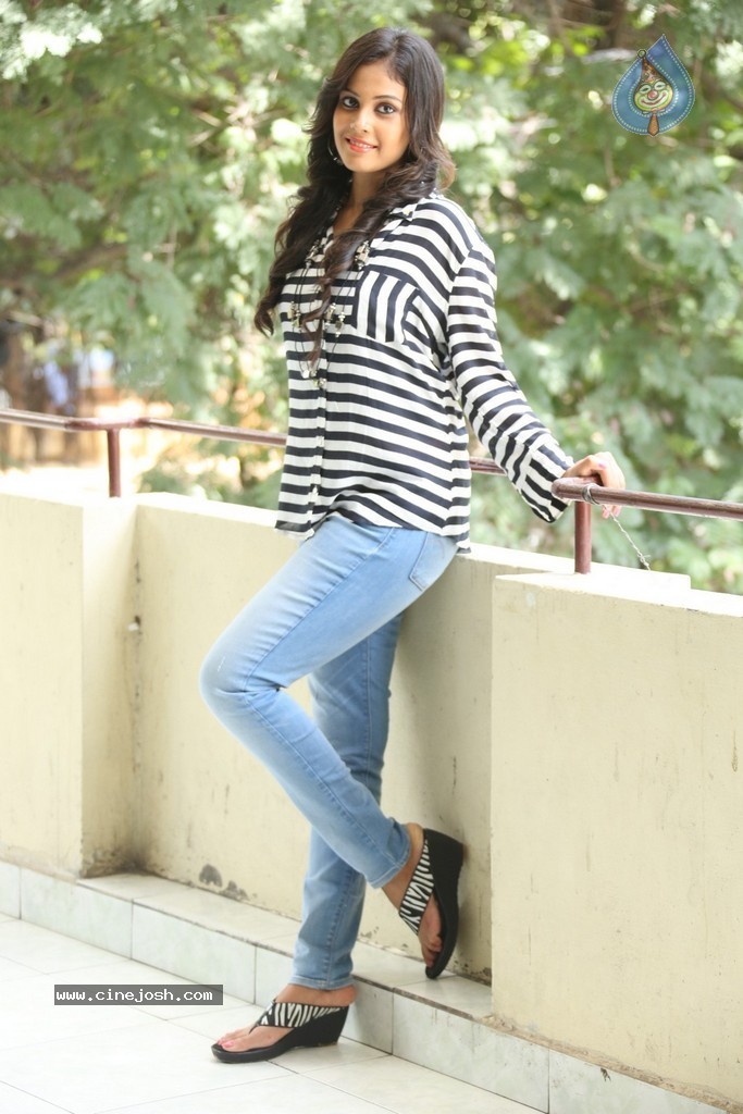 Chandini Latest Pics - 20 / 122 photos