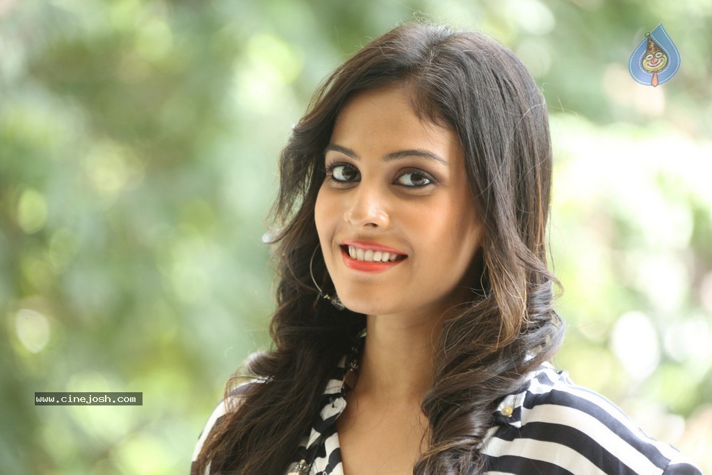 Chandini Latest Pics - 58 / 122 photos