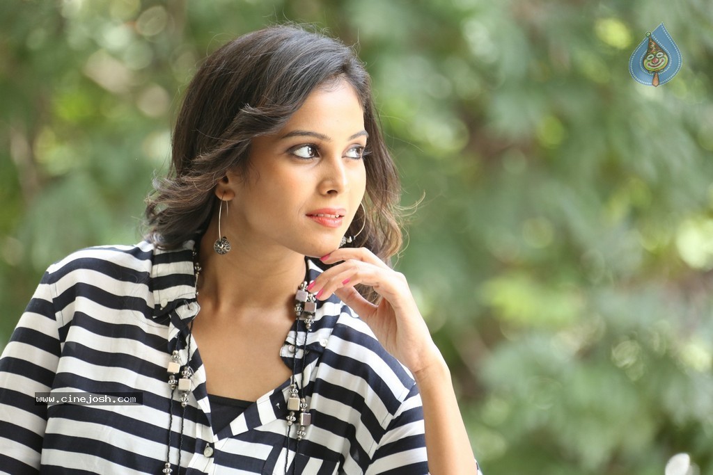 Chandini Latest Pics - 112 / 122 photos