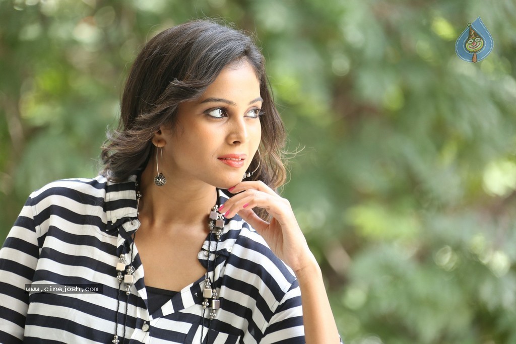 Chandini Latest Pics - 116 / 122 photos