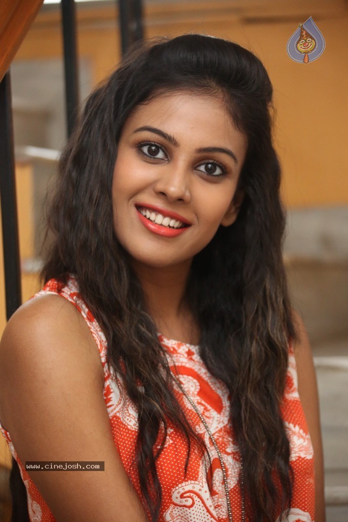 Chandini New Gallery - 96 / 131 photos