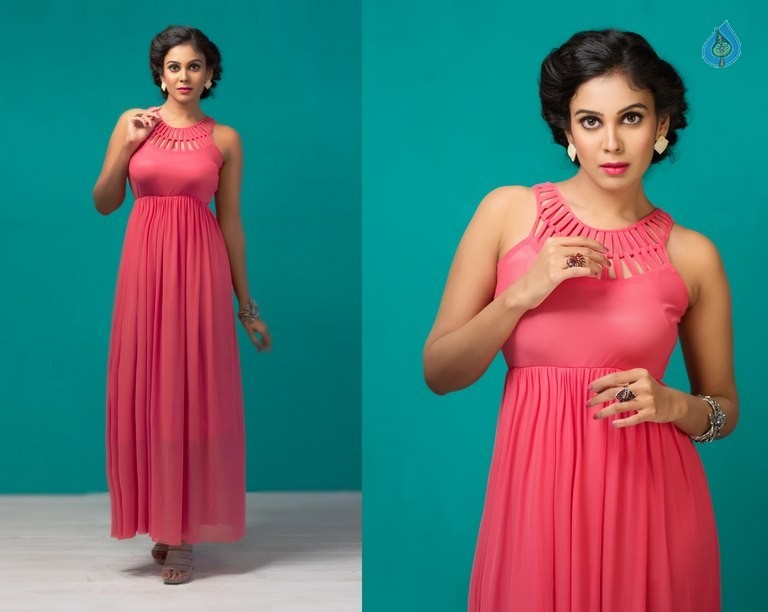 Chandini New Photos - 10 / 16 photos