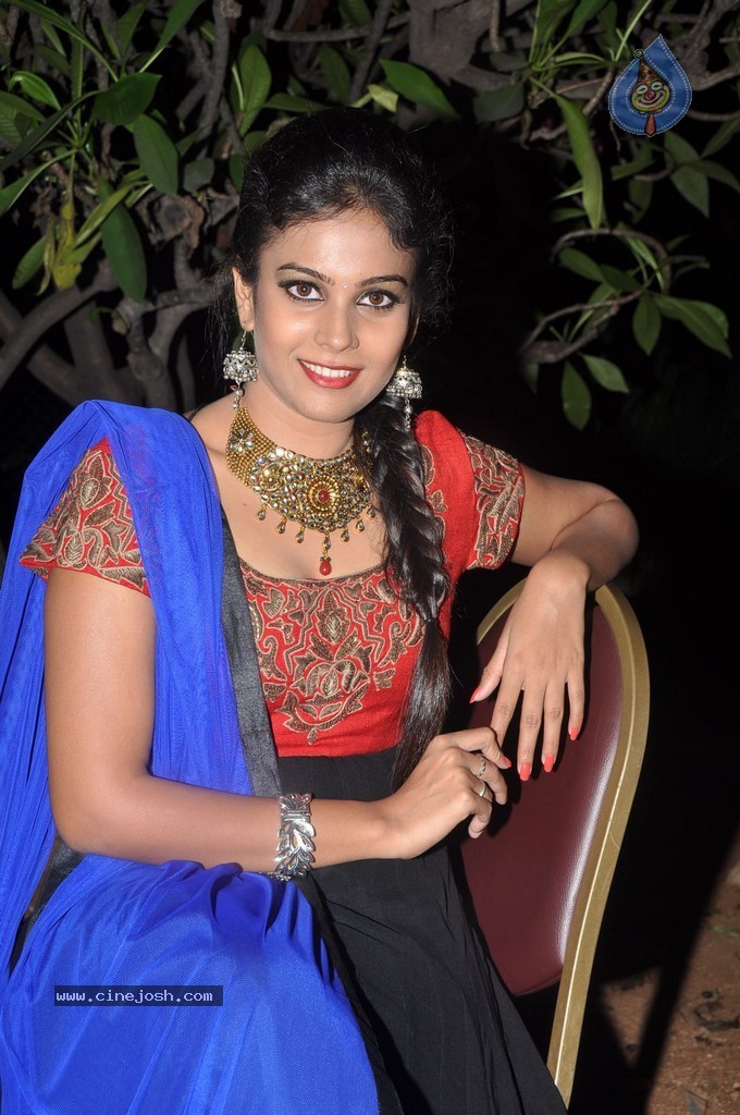 Chandini Stills - 19 / 99 photos