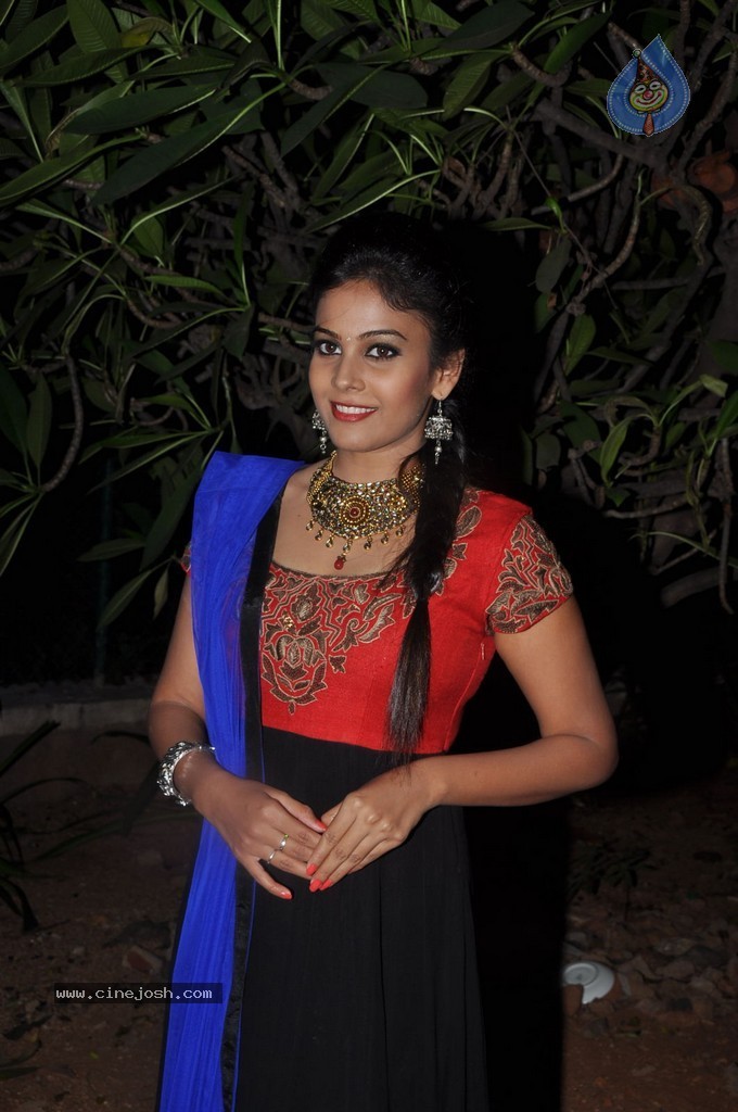 Chandini Stills - 39 / 99 photos