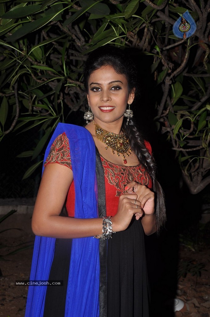 Chandini Stills - 77 / 99 photos