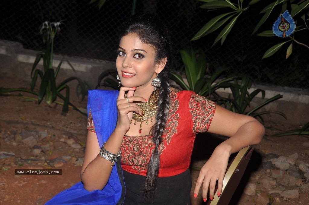 Chandini Stills - 93 / 99 photos