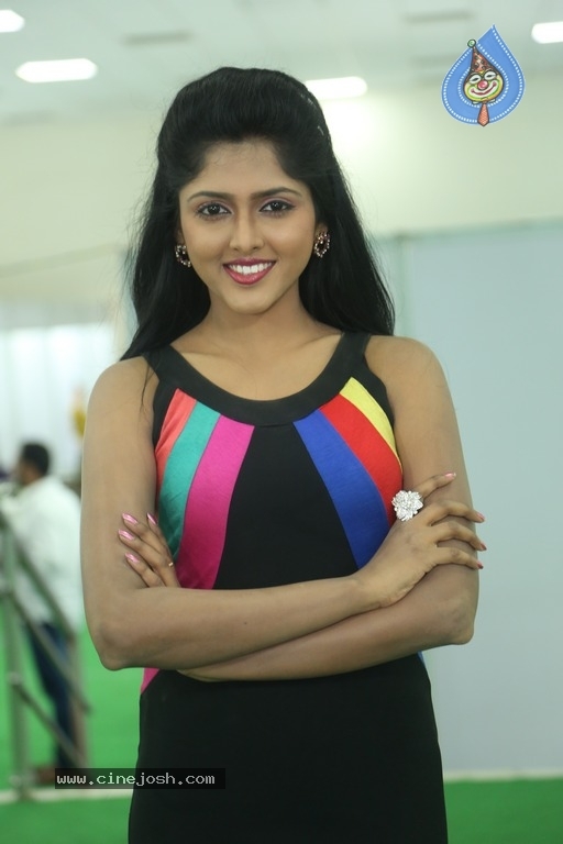 Charishma Photos - 18 / 37 photos