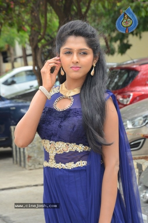 Charishma Shreekar Photos - 13 / 21 photos