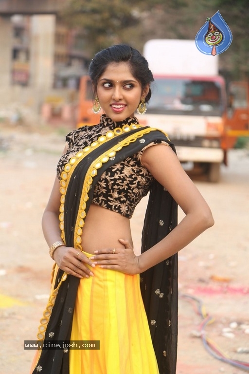 Charishma Shreekar Pics - 5 / 20 photos