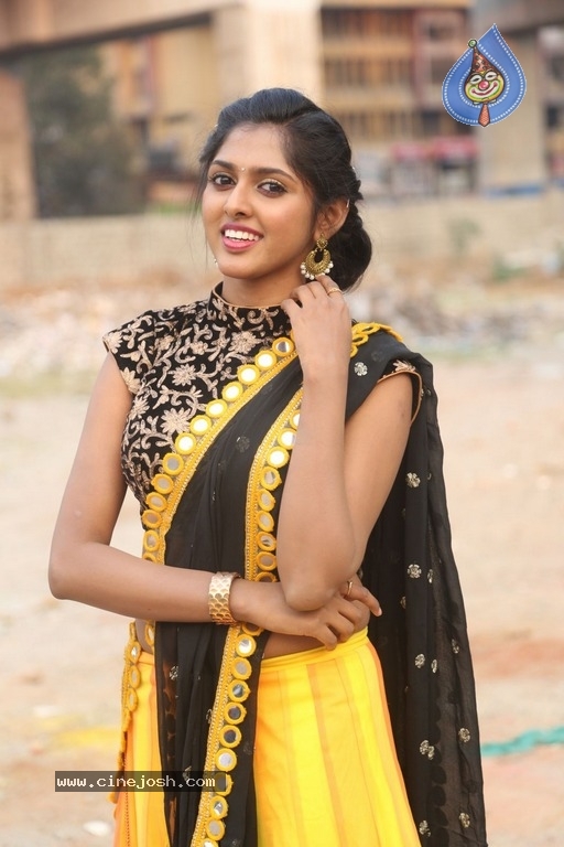 Charishma Shreekar Pics - 6 / 20 photos