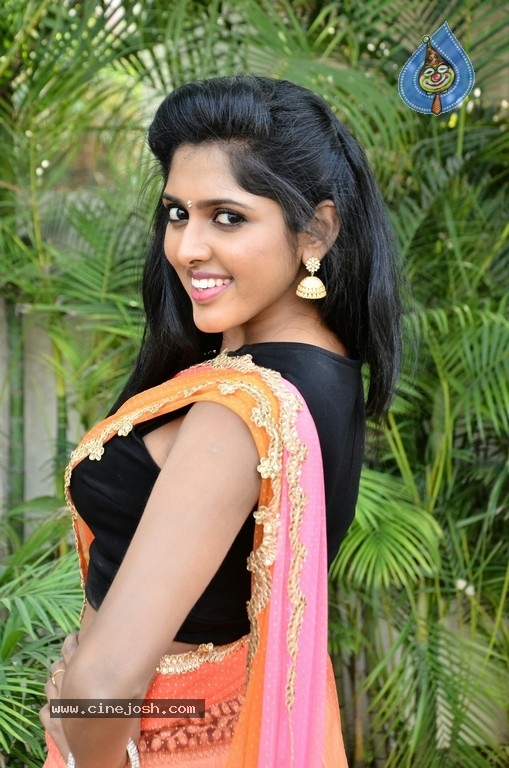 Charishma Shreekhar Gallery - 22 / 29 photos