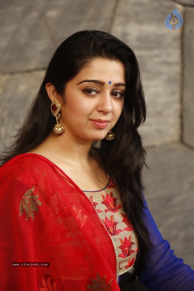 Charmi Interview Photos - 35 / 63 photos