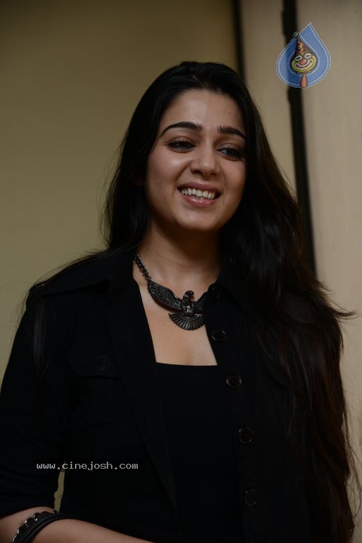 Charmi Latest Images - 19 / 37 photos