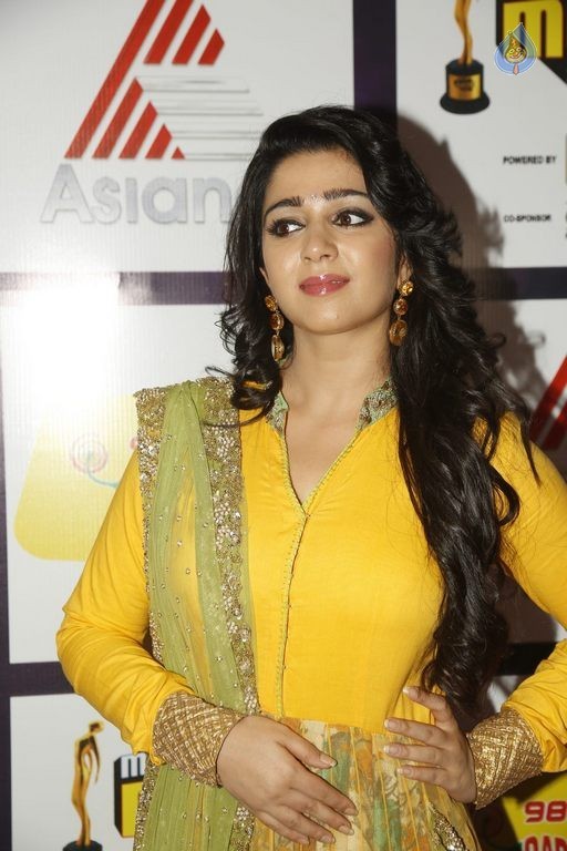 Charmi Latest Images - 29 / 39 photos