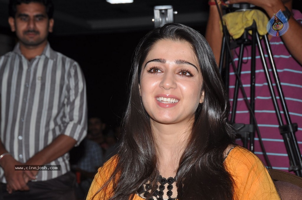 Charmi Latest Pics - 36 / 59 photos