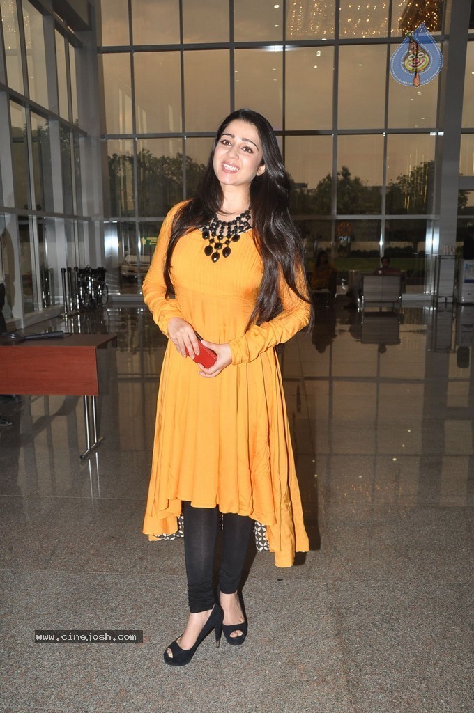 Charmi Latest Pics - 42 / 59 photos