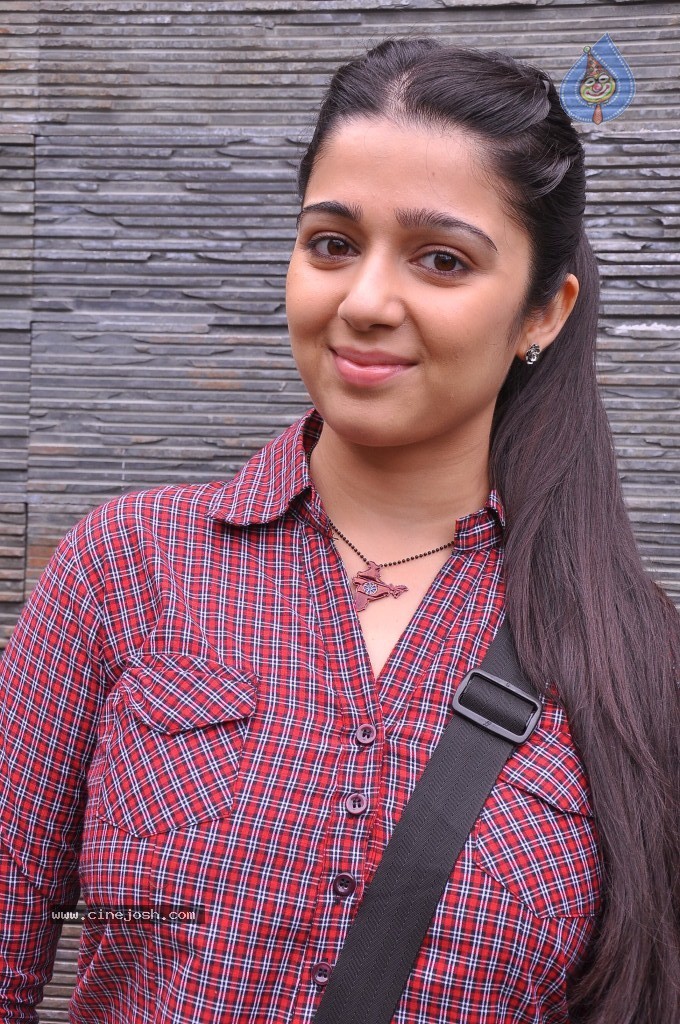 Charmi Latest Pics - 14 / 51 photos