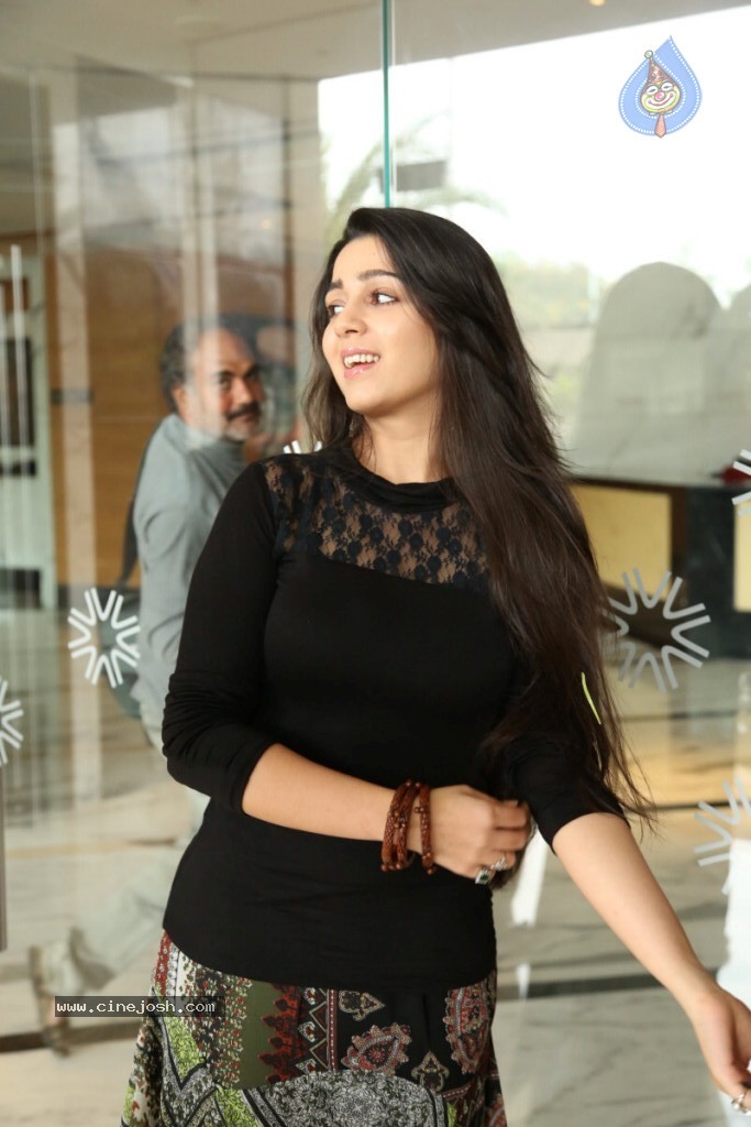 Charmi Latest Stills - 21 / 50 photos