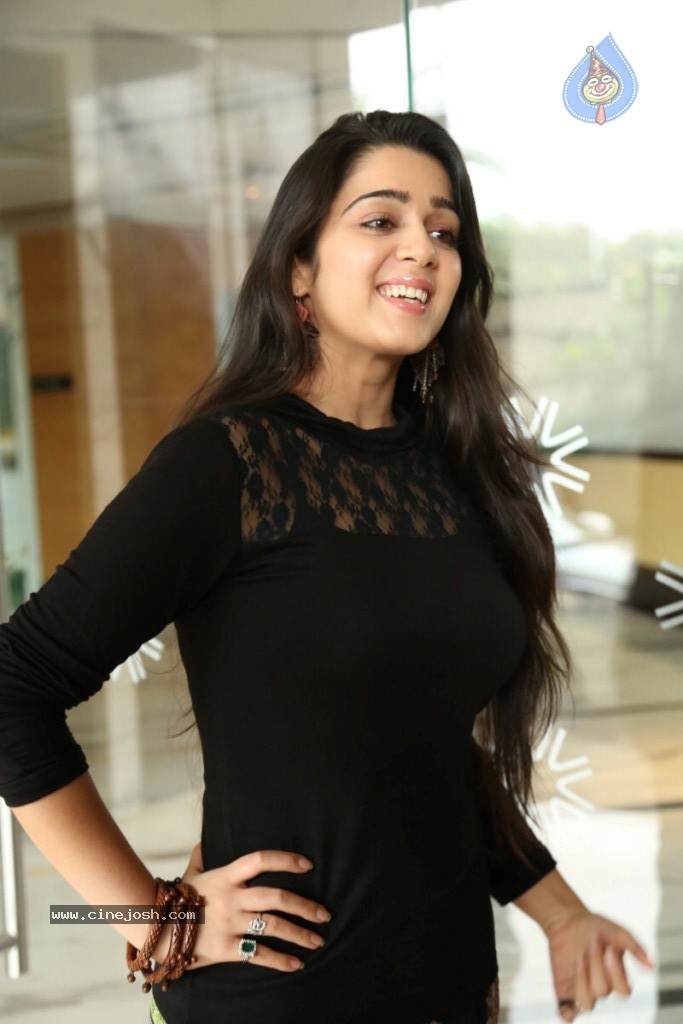 Charmi Latest Stills - 27 / 50 photos